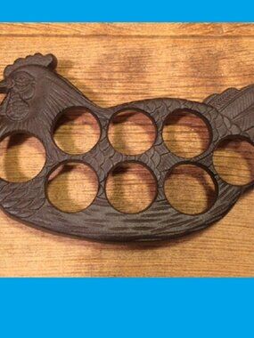 Black Cast Iron Chicken Egg Holder 0731B